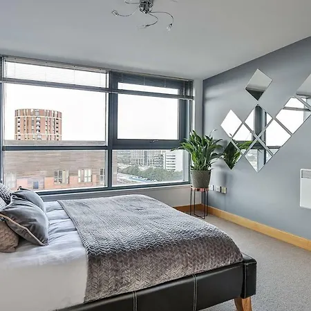 Apartmán The Exquisite Penthouse Of Leeds - Sleeps 8 *